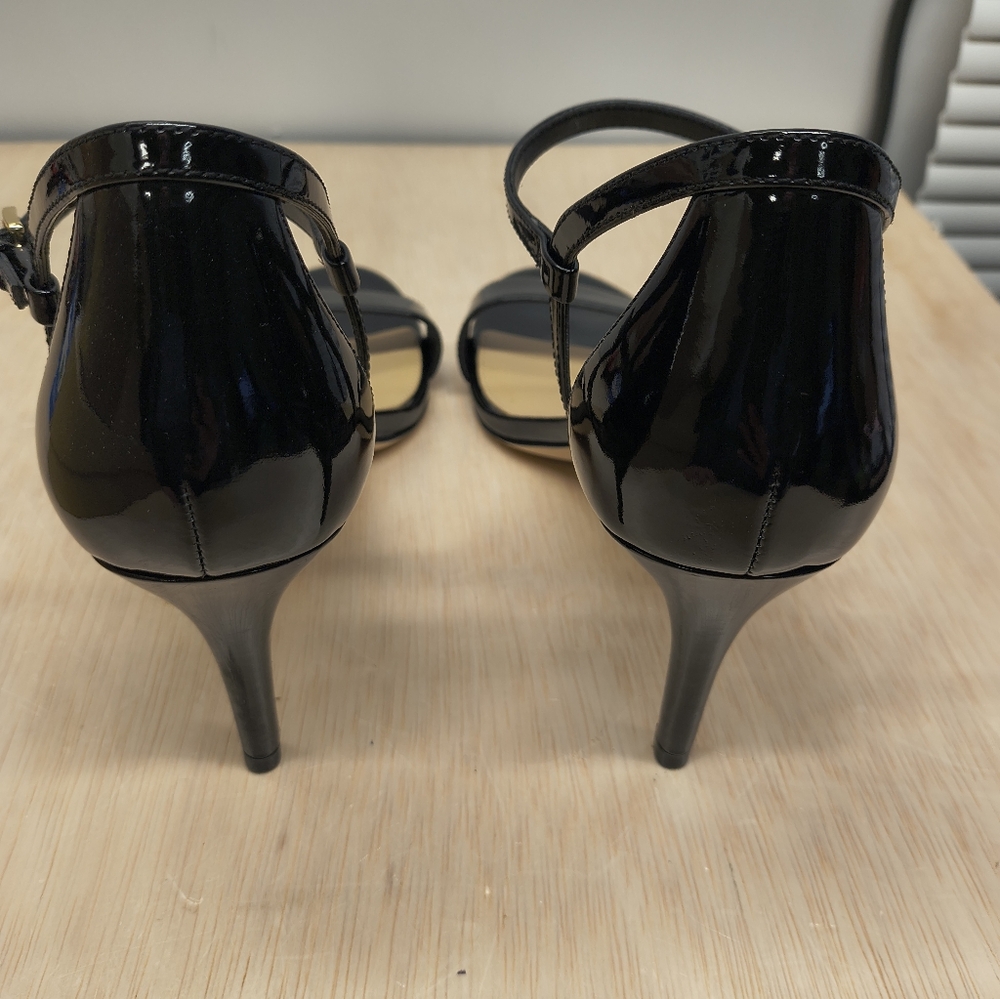 Michael Kors Simone Mid Sandal Patent Heels Black Size 9M - Picture 3 of 8